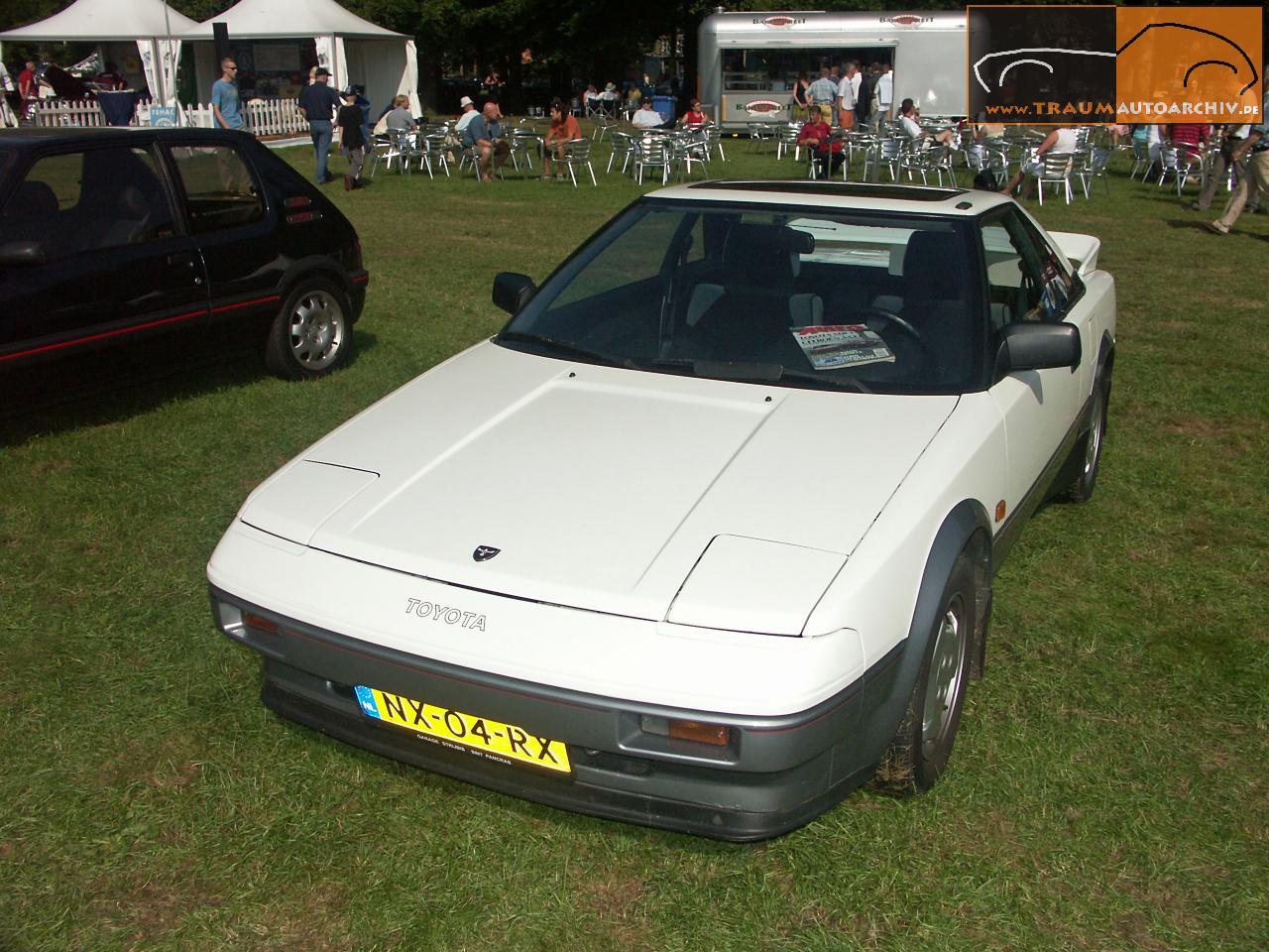 Toyota MR 2 (1).jpg 199.2K